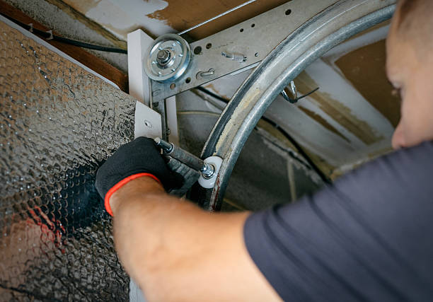 Affordable Garage Door solutions in Prairie Heights, WA